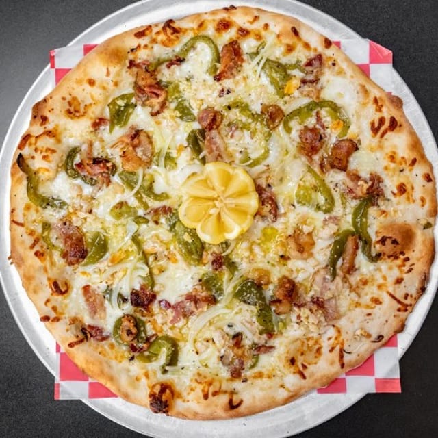 Clams Casino Pizza (medium 14'').